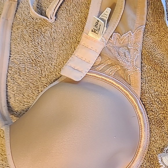 BRA BUNDLE by SOMA 34C - Picture 2 of 7